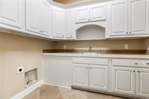 8160 Prestwick Cir, Duluth, GA 30097 photo 18