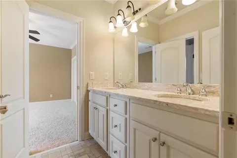 8160 Prestwick Cir, Duluth, GA 30097 photo 22