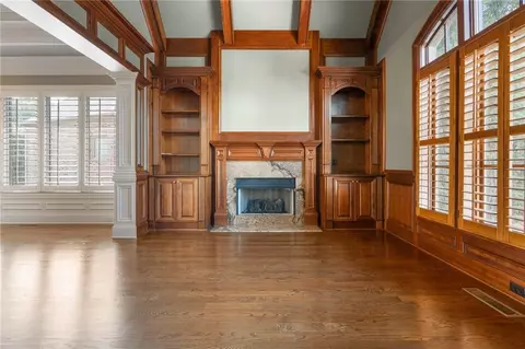 8160 Prestwick Cir, Duluth, GA 30097 photo 5