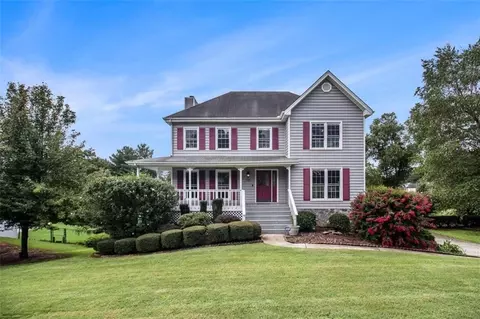 815 Springtime Dr, Lawrenceville, GA 30043