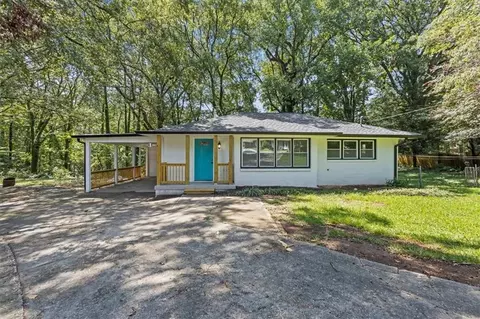 5678 Cypress Dr, Forest Park, GA 30297