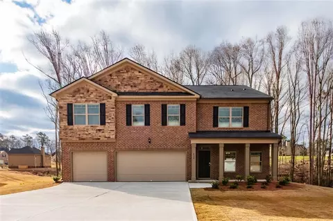 499 Blue Junipe Cir, Loganville, GA 30052