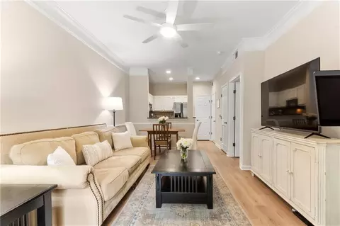2700 Pine Tree Rd NE #4005, Atlanta, GA 30324