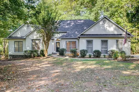 272 Scenic Dr, Mcdonough, GA 30252