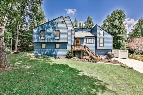 3098 Wendy Ln, Marietta, GA 30062