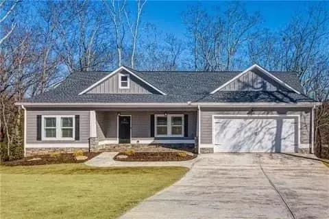 615 Hawkins Rdg, Jasper, GA 30143