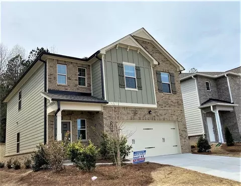 2058 Nuthatch Dr, Hoschton, GA 30548