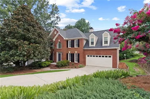 12025 Leeward Walk Cir, Alpharetta, GA 30005