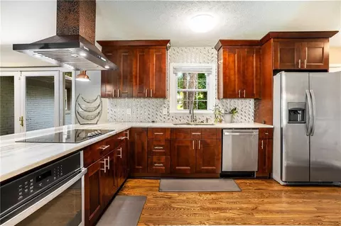 2653 Preston Dr, Decatur, GA 30034