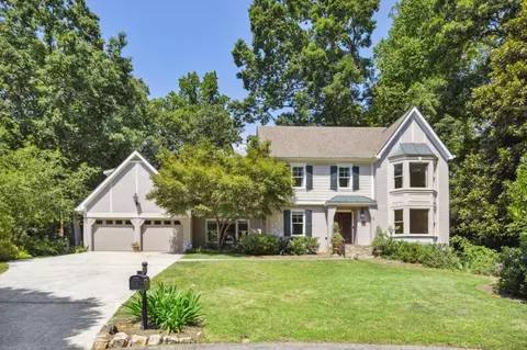 285 Brackenwood Cir, Atlanta, GA 30328