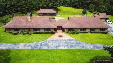1020 Marthas Way SE, Conyers, GA 30013