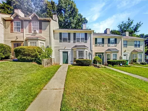 5630 Stonington Trace Pkwy, Stone Mountain, GA 30087