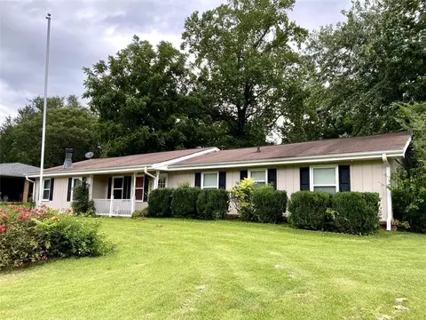 3466 Scenic Dr, Winston, GA 30187