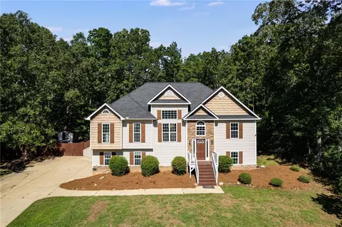 63 Evening Sunset Rd, Cedartown, GA 30125