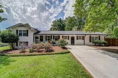 1656 Mohawk SE, Smyrna, GA 30080