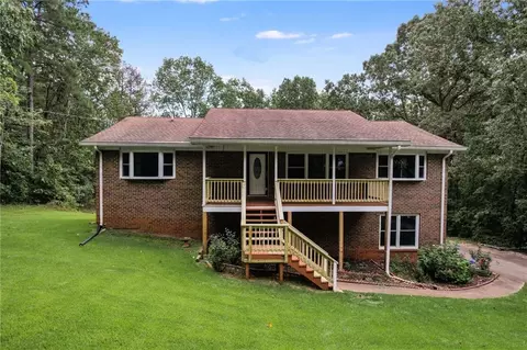 474 Garnet Ridge Rd, Hiram, GA 30141