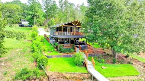 310 Friar Tuck Cir, Covington, GA 30014