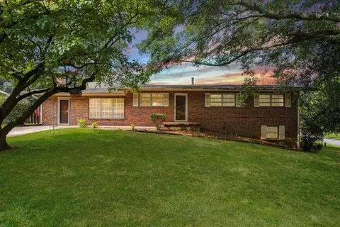 3872 Cherokee Trl, Suwanee, GA 30024