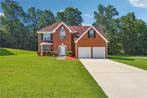 3943 Villager Way, Rex, GA 30273