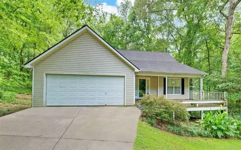 112 Hickory Ln, Ball Ground, GA 30107