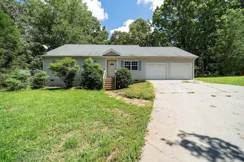 1084 New Hope Church Rd, Carrollton, GA 30117