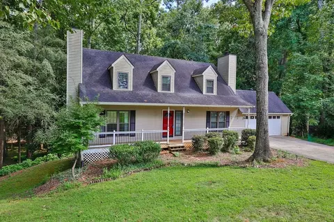 5049 Old Ivy Rd, Peachtree Corners, GA 30096