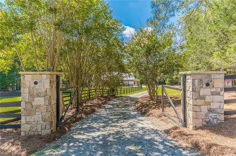 2925 Cammie Wages Rd, Dacula, GA 30019