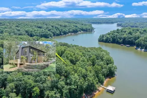 3915 Mark Trl, Gainesville, GA 30506