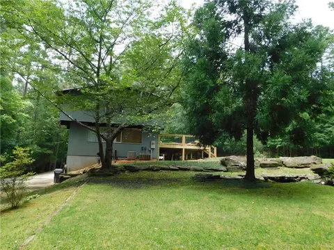 1144 Turtle Cove Trwy, Monticello, GA 31064