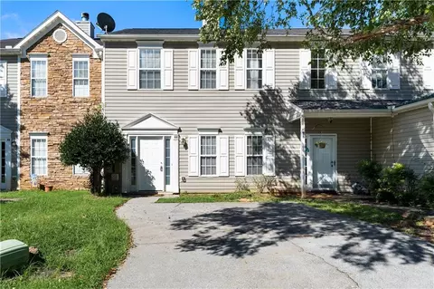 44 Hampton Dr, Cartersville, GA 30121
