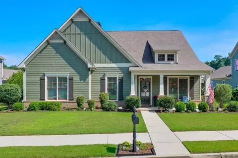 1914 Stone Bridge Ln, Marietta, GA 30064