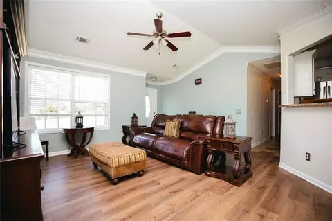 530 Cherokee Rd, Winder, GA 30680 photo 4