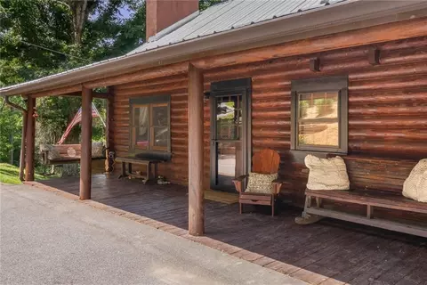 549 Cobblestone Ln, Demorest, GA 30535 photo 6