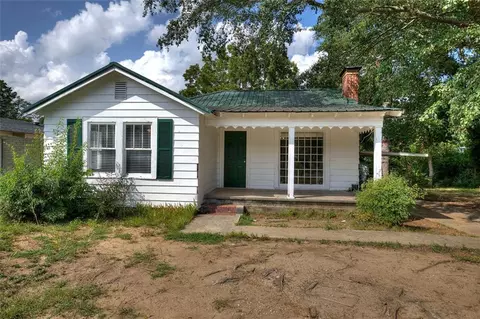 212 Railroad St, Rockmart, GA 30153