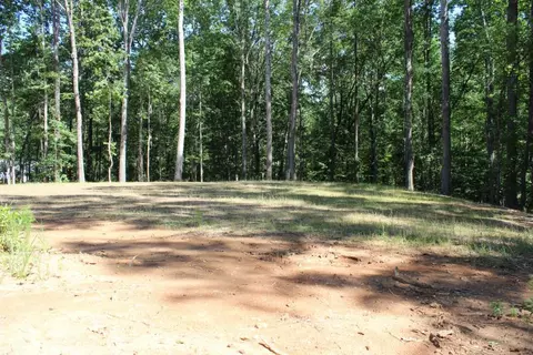 3386 Wolf Dr, Gainesville, GA 30506 photo 2