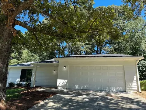 8413 Glenwoods Ter, Riverdale, GA 30274