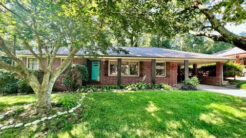 2004 Linwood Ave, Atlanta, GA 30344
