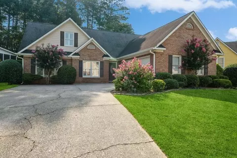 120 Silver Water Ct, Suwanee, GA 30024