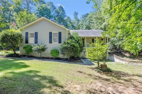 330 Oak St, Fayetteville, GA 30215