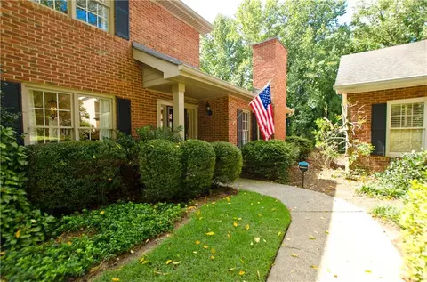 2190 Bohler Rd NW, Atlanta, GA 30327
