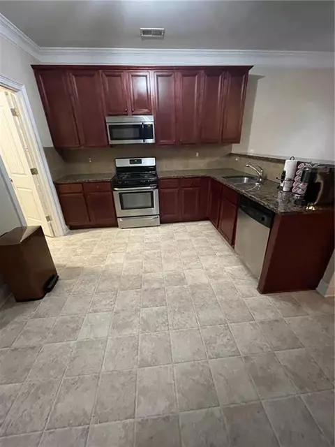 900 Damson Trl, Hampton, GA 30228 photo 8
