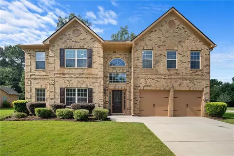 900 Damson Trl, Hampton, GA 30228