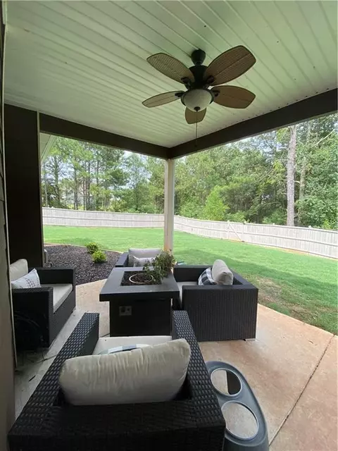 135 W Pennick Dr, Covington, GA 30014 photo 19