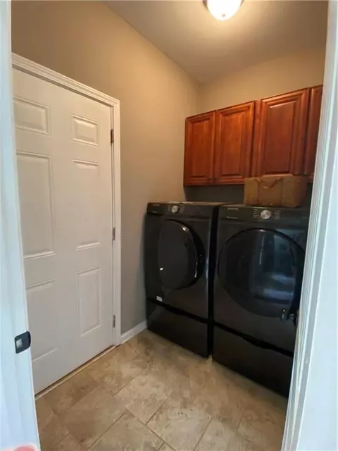 135 W Pennick Dr, Covington, GA 30014 photo 14
