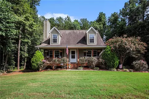 10 Dunhill Ct, White, GA 30184
