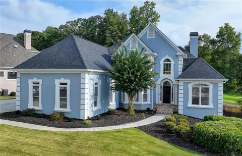 3325 Fairway Bend Dr, Dacula, GA 30019