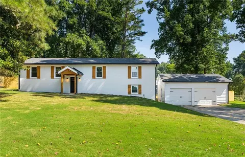 3015 Wren Cir NW, Kennesaw, GA 30144