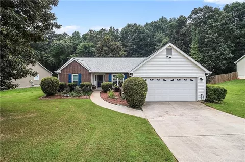 230 Northwind Dr, Stockbridge, GA 30281