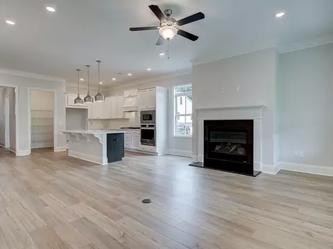 184 Redford Ln, Canton, GA 30115