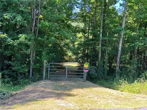 2189 Love Bridge Rd, Fairmount, GA 30139
